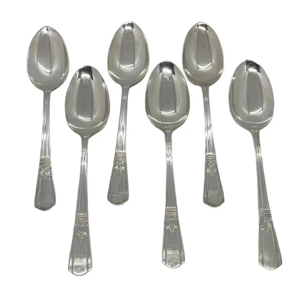 Six Court Silverplate 7 1/4” Place Oval Glossy Soup Spoons International 1939